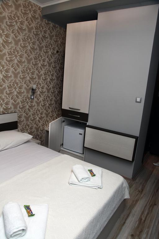 Silver House Hostel Čačak Værelse billede